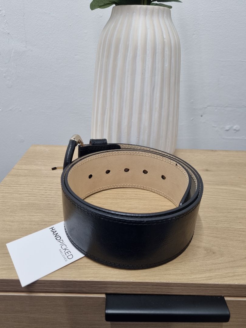 Banana Republic Black Wide Belt - Size L