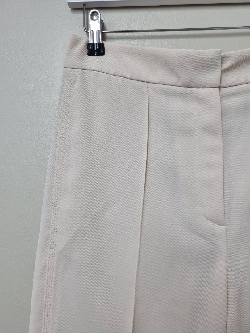 Reiss Cream Wide Leg Pleat Front Trousers - Size 12