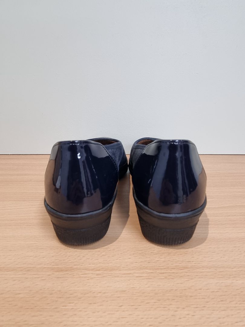Gabor Navy Blue Flat Patent Toe Shoes - Size 5