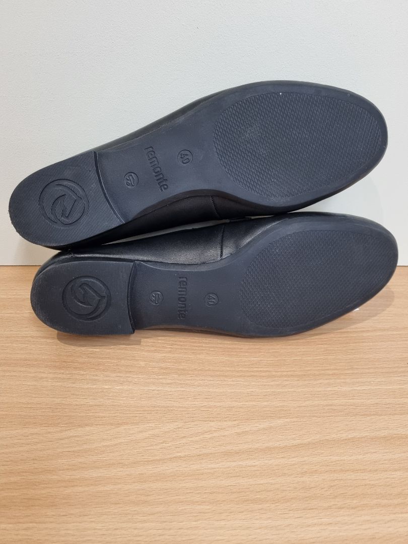 Remonte Black Loafer Shoes - Size 6.5 / 40
