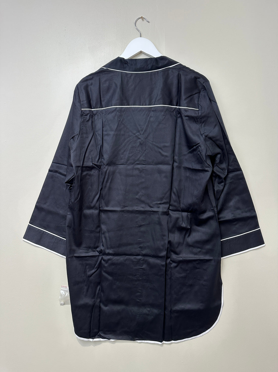 Fable & Eve Black Nightshirt - Size 18