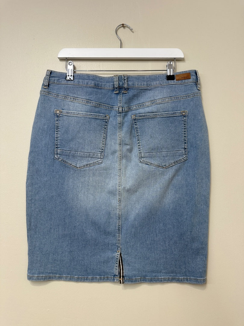 Sandwich Blue Skirt - Size 12