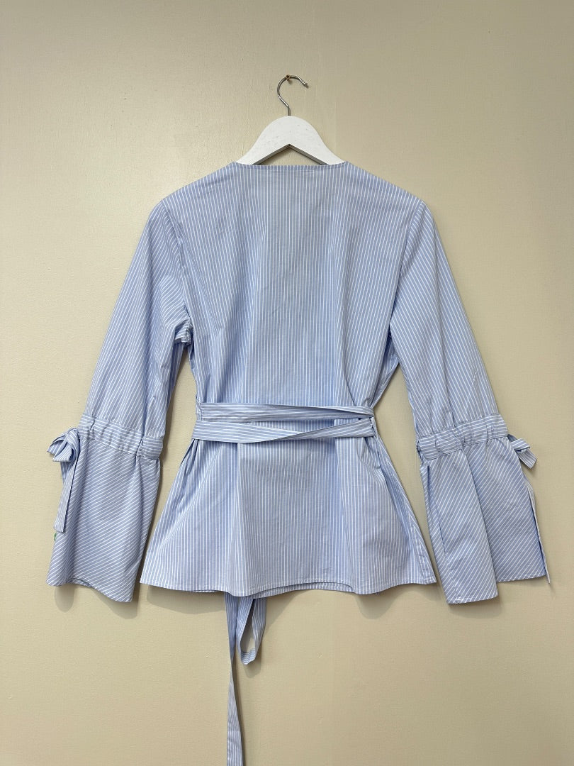 Gustuz Blue Wrap Flared Sleeve Shirt - Size 10