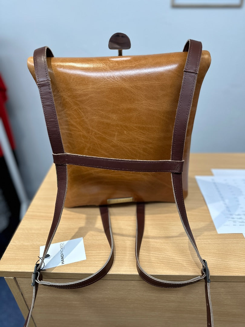 Maria Maleta Green Tan Leather Backpack - Size