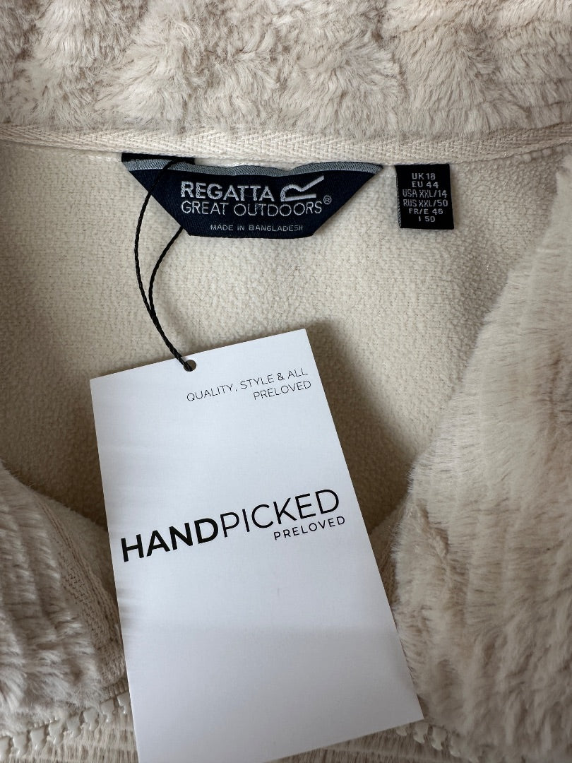 Regatta Cream Fluffy Fleece Jacket - Size 18