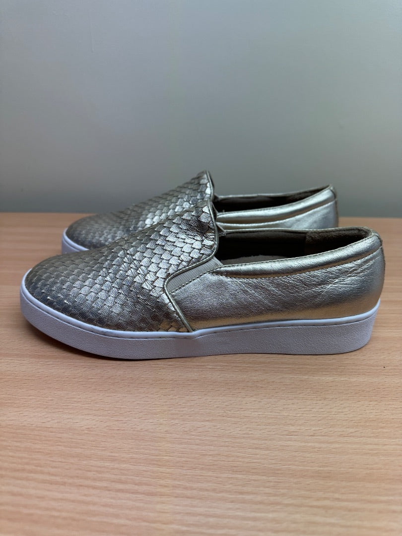 Vionic Gold Shoes - Size 6.5 / 40