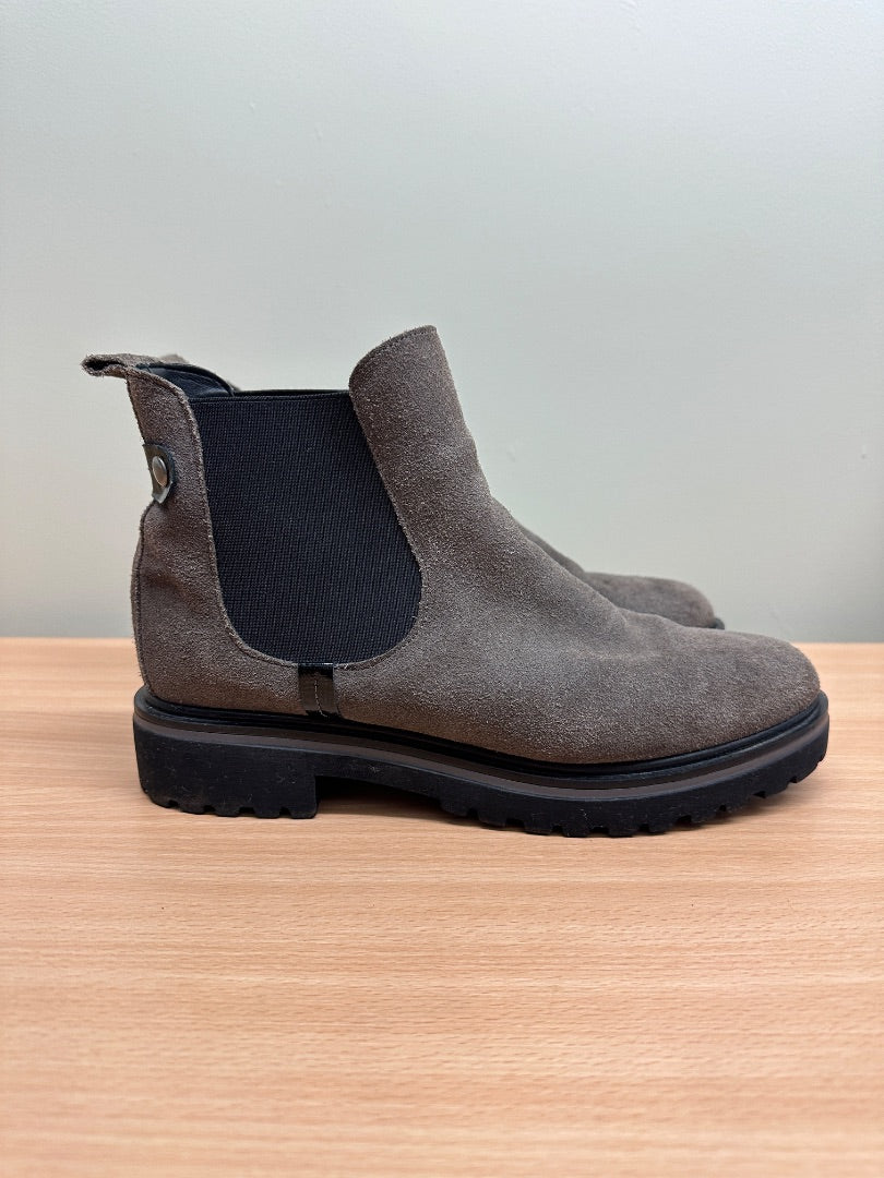 Moda in Pelle Brown Boots - Size 6 / 39