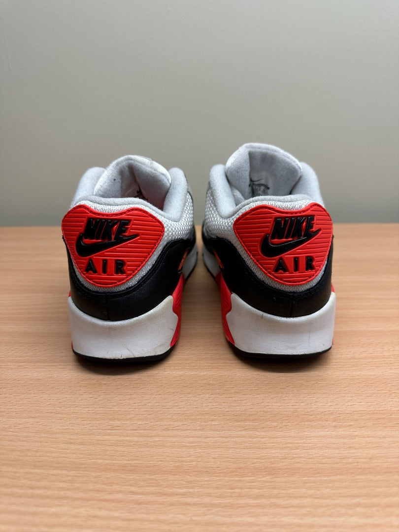 Nike White Orange Grey Trainers - Size 5 / 38.5